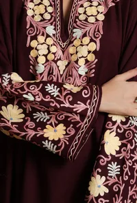 Maroon Oak Aari Embroidered Kashmiri Phiran-Free Size image 5