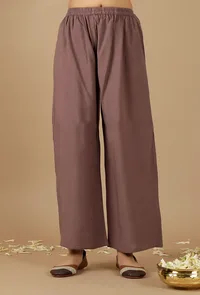 Set Of 2: Bandhani Flared Sleeves Kurta With loose straight Pants image 5