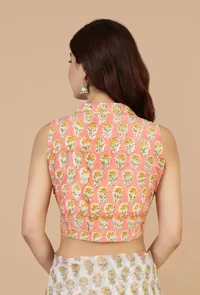 Peach & White Handwoven Kota Doriya Saree with Floral Booti and Ornate Pallu and Unstitched Blouse image 6