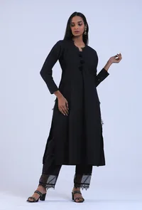 Women Black V-Neck Cotton Kurta image 2