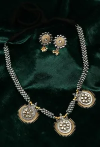 Royal Maharani Heritage Antique Necklace Set with Matching Earrings image 1
