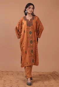 Brown Rust Woolen Sozni Embroidered Phiran- Free Size image 2