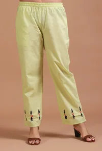 Set Of 2: Yellow Cotton Solid Plain Kurta & Pant Set image 4