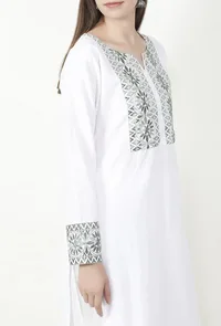 White Kurta With Olive Green Kantha Work image 5