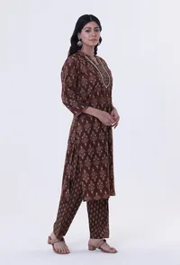 Set Of 2: Brown & Multicolor Cotton Block Printed Kurta & Pant image 3