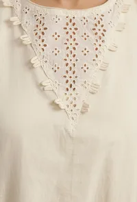 Set Of 2: Off White Cotton Schiffli Flared Tunic & Narrow Pants image 6