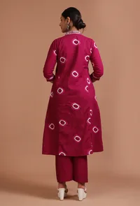 Set Of 2: Maroon Cotton Solid Plain Kurta & Pant Set image 3