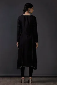 Black Model Viscose  embroidered Kurta image 4
