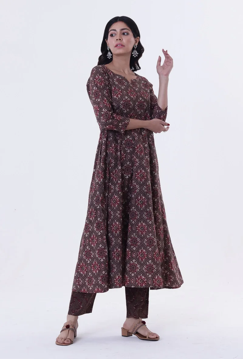 Set Of 2: Woody Brown & White Cotton Block Printed Kurta & Pant