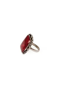 Crimson Rectangular Ruby Ring image 3