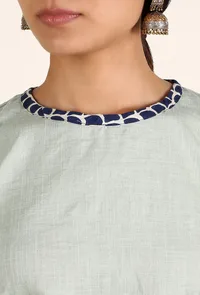 Pistachio Green Padded Cotton Blouse With Bagru Border image 4