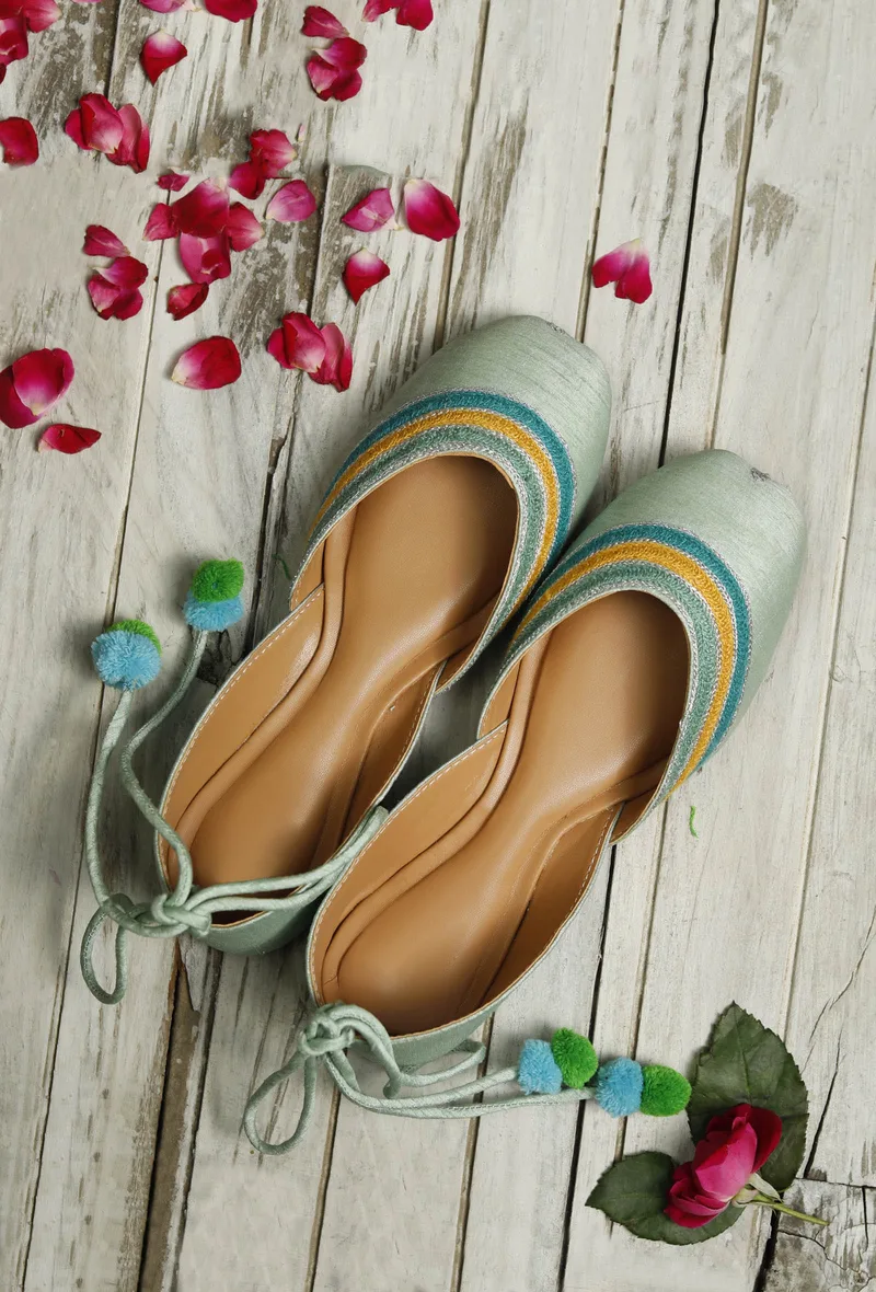 Firoza Blue Resham Work Juttis