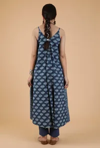 Set Of 2:Advaita Indigo Side Gather Kurta Dress & Narrow Fit Pants image 2