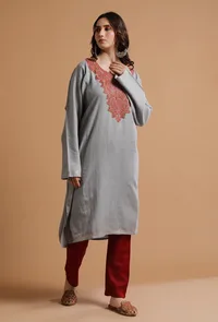 Regent Grey Kashmiri Sozni Embroidery Phiran-Free Size image 2