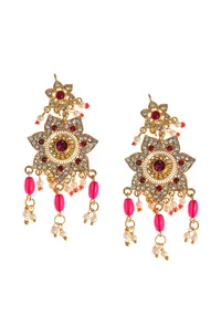 Temple Pink Pearl Necklace image 4