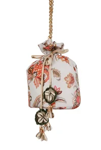 Cara Chintz Floral Potli image 4