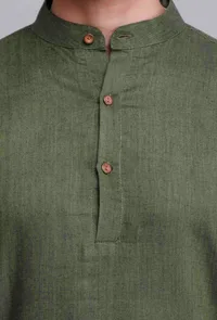 Set of 2: Bottle Green Cotton Kurta and Pyjama Set image 6