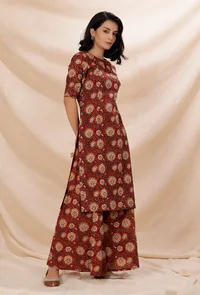 Set of 2: Rust Red Kalamkari Cotton Kurta With Flared Cotton Pants image 3