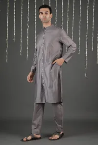 Set Of 2: Evak Grey Chanderi Kurta & Straight Pants image 3