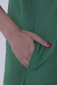 Set Of 2: Hazel Green Cotton Kurti With Palazzo Set image 6