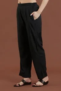 Black Solid Shantoon Straight Pant image 3
