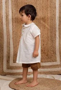 Set Of 2: Off-white Mul Mul Short Kurta With Dark Brown Short image 2