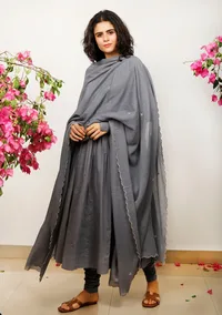 Set of 3: Grey Gathered Cotton plain Kurta with Kota Dupatta and Grey plain Cotton Churidar image 3