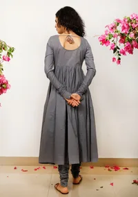 Set of 3: Grey Gathered Cotton plain Kurta with Kota Dupatta and Grey plain Cotton Churidar image 4