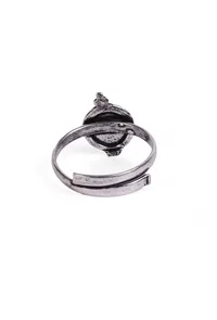 Hridaya German Silver Adjustable Toe Ring image 5
