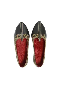 Black Zari Aari Embroidered Juttis image 1