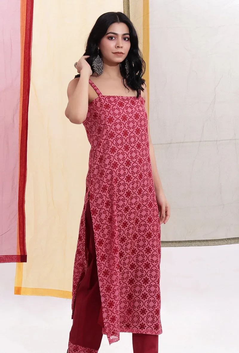 Carmine Red Brasso Organza Slip Straight Kurta