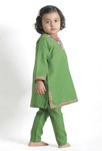 Green Pure Woollen Phiran set image 3