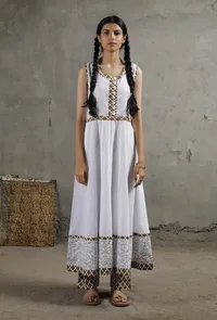 Brown And White Long Cotton Kurta image 1