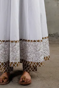 Brown And White Long Cotton Kurta image 3