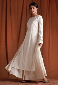Off White Cotton Full Sleeves Long Kurta image 4