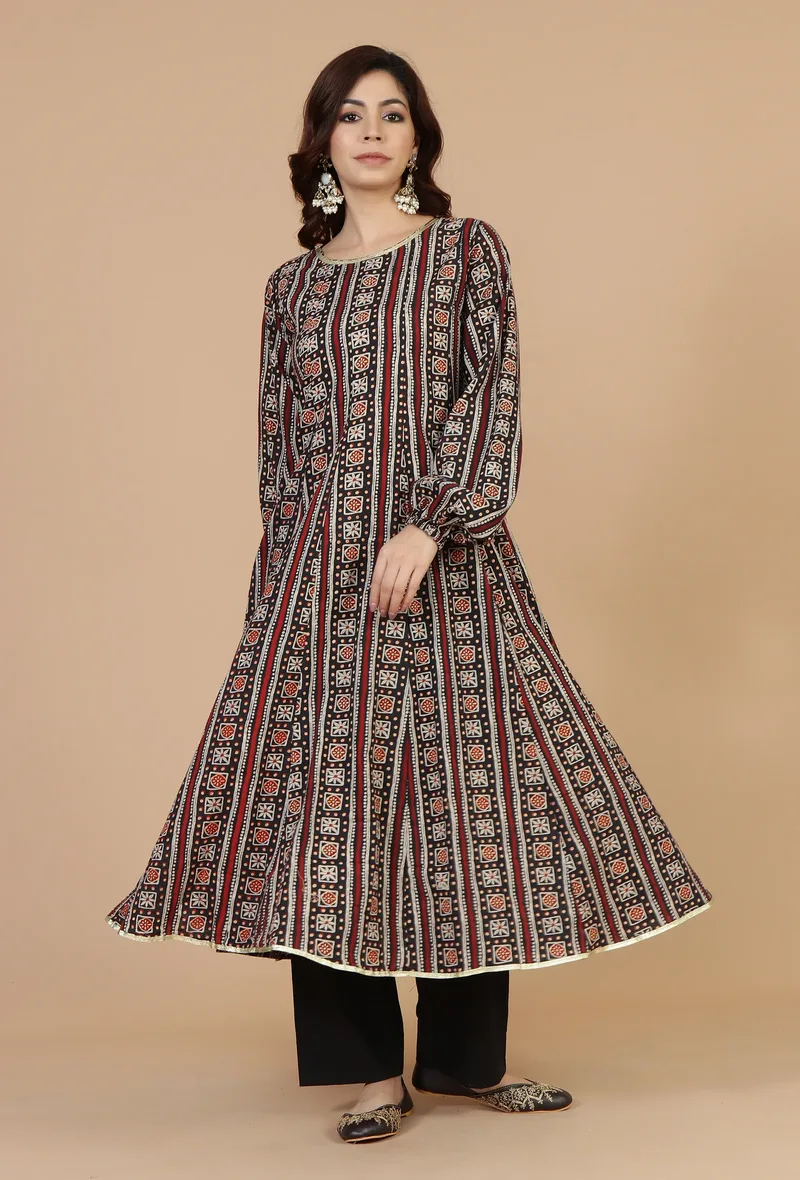 Set of 2: Ajrakh-Inspired Flared Kurta with Lace & Solid Black Cotton Pants