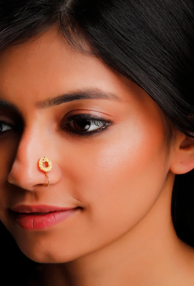 Whirl Gold Brass Intricated Motif nosepin