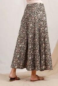 Black And Beige Kalamkari Cotton Skirt image 4