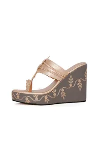 Refined Golden Hand Embroidered Kolhapuri Inspired Wedges image 6