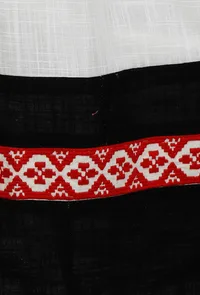 White & Black Cotton and Red Thoda Embroidery Pati Saree image 4