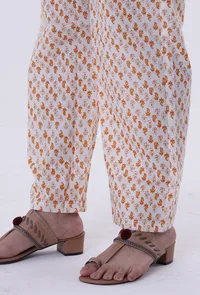 Set Of 2: White & Multicolor Cotton Block Printed Kurta & Pant image 6