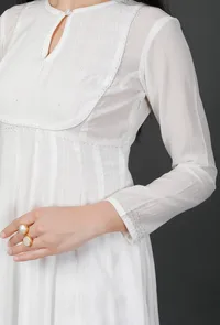 Embroidered Kalidar White Kurta image 5