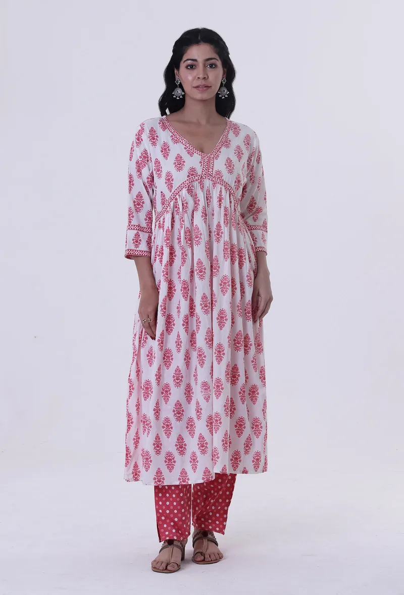 White Cotton Kurta with Pink Motif