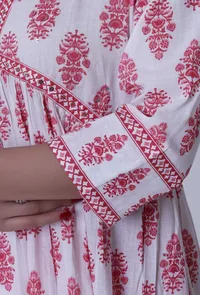 White Cotton Kurta with Pink Motif image 6