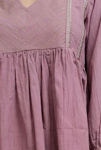 Set of 2: Onion Pink Hand-Block Gathered Short Kurta With Solid Onion Pink Side Pleated Pants image 5