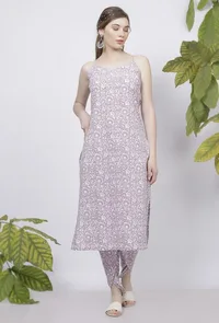 Set of 2: Lilac Floral Hand Block Printed Cotton Straight Slip and Cotton Floral Handblock Dhoti image 1