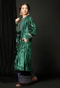 Set of 2 : Green Velvet Phiran and Blue velvet Pallazo image 2
