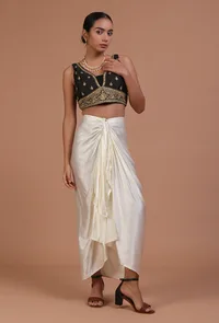 Black Color Raw Silk Embroidered Blouse image 3