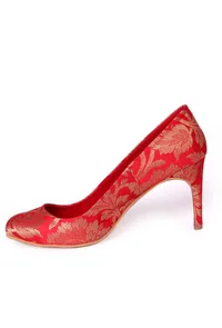 Red Pencil Heels In Brocade image 3