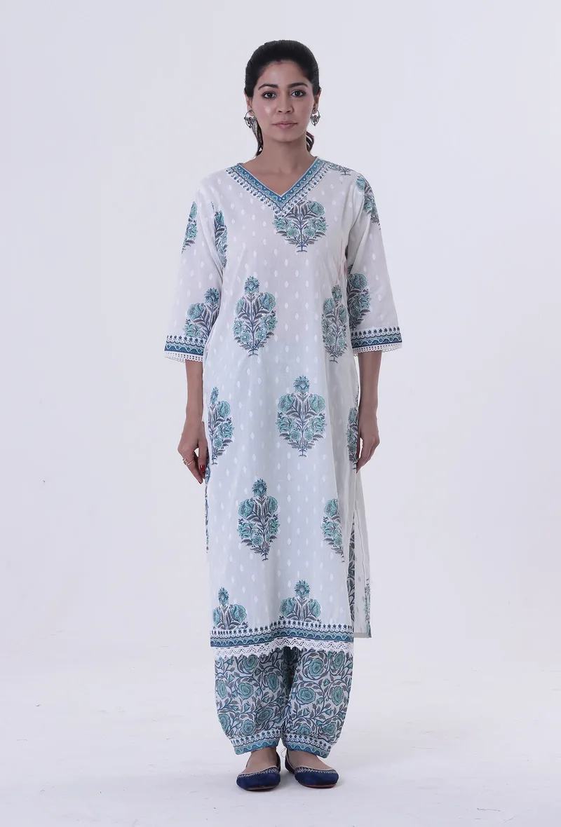 White Cotton Kurta With Blue Motif
